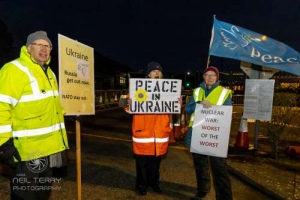 menwithhill_ukraine_protest_003