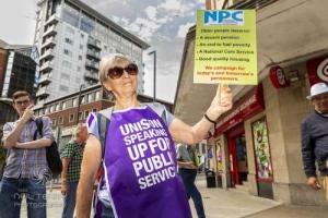 costofliving_protest_nationalpensionersconvention_Leeds_003