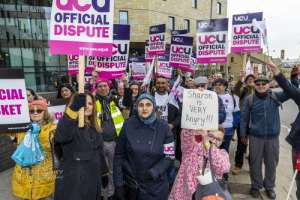 Bradfordcollege_strike_UCUriising_005