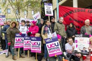 Bradfordcollege_strike_UCUriising_007