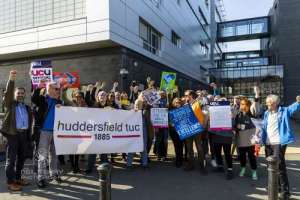 kirkleescollege_strike_huddersfield_002